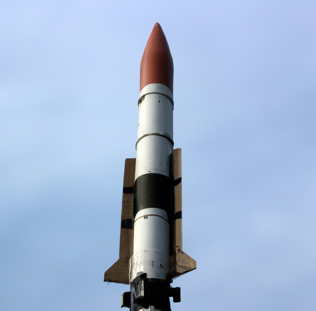 রাশিয়া একটি বিরল ব্যবহৃত ক্ষেপণাস্ত্র দিয়ে ইউক্রেনের প্রতিরক্ষা পরীক্ষা করেছে