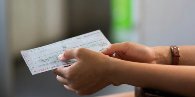 মোবাইলে ট্রেনের টিকিট কাটার নিয়ম